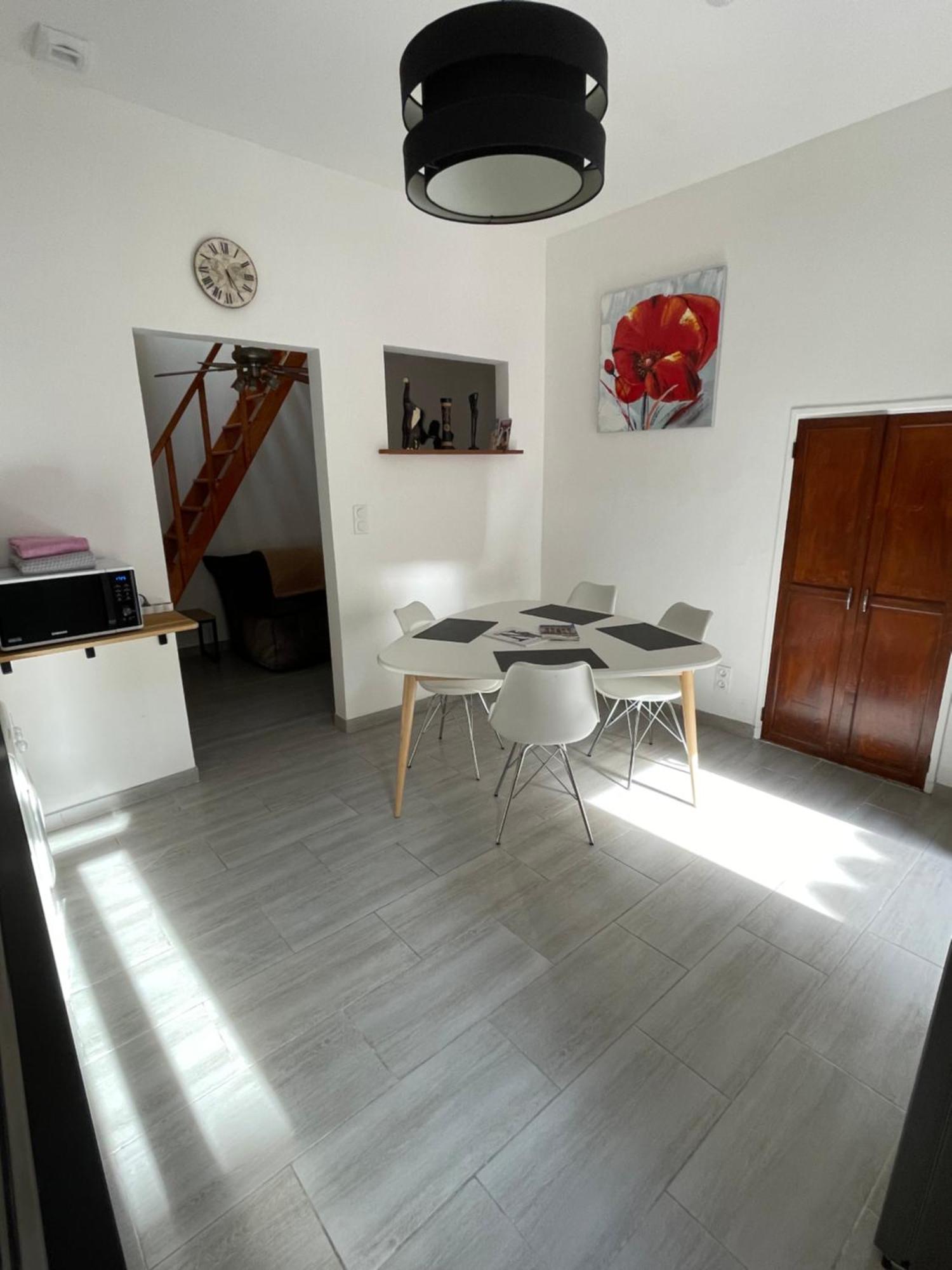 Chez Sonou , Nimes Centre Daire Dış mekan fotoğraf
